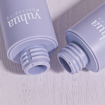 Ανακυκλώσιμο πλαστικό μπουκάλι λοσιόν με αντλία χωρίς αέρα και καπάκι με βίδα για συσκευασία με τον τόνο ορού καλλυντικών και εκτύπωση προσαρμοσμένου λογότυπου