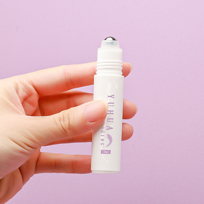 πλαστικός ρόλος 10ml 15ml PP στο άσπρο προσαρμοσμένο χρώμα λογότυπο μπουκαλιών